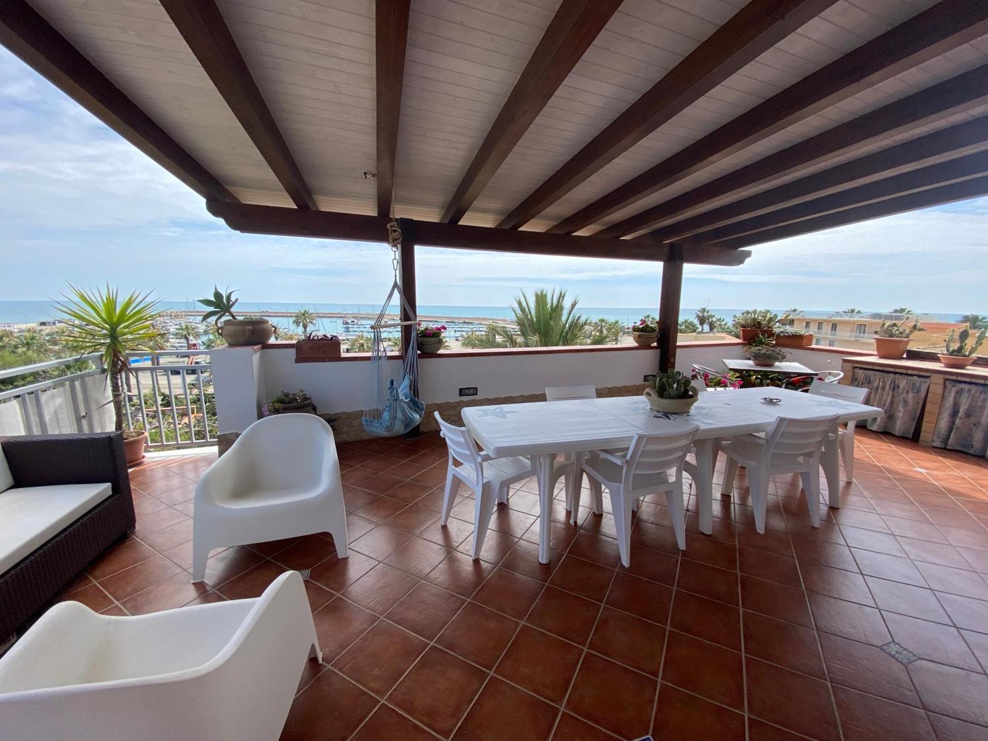 הוילה סן לאונה La Terrazza Di Pollon מראה חיצוני תמונה